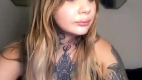 large love muffins shemale With Full Tattoos Wanks Hard On web camera